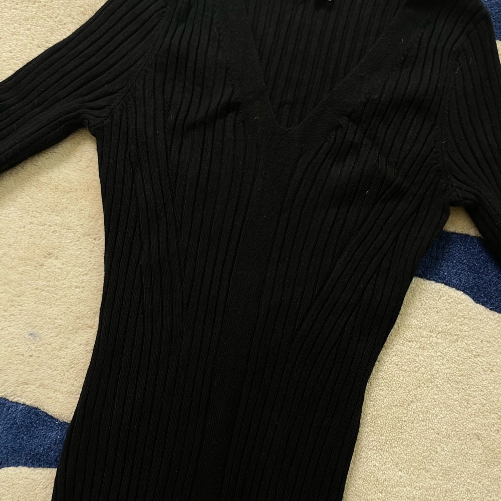 Women’s Black Knit Long Sleeve Dress